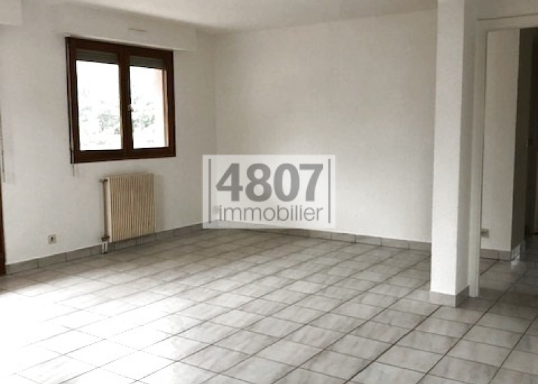 Appartement T3 à louer à Cluses