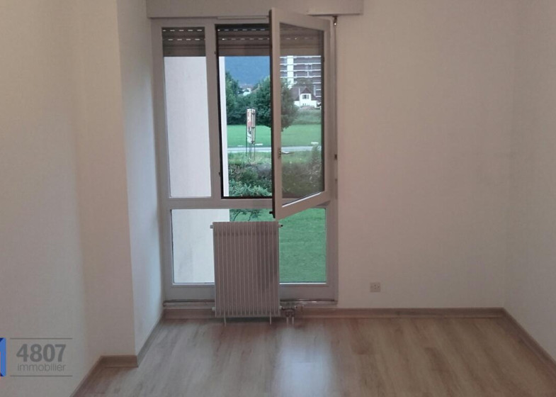 Appartement T3 à louer à Cluses